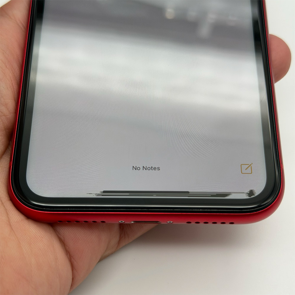 گوشی موبایل دست دوم اپل مدل iPhone 11 ظرفیت 256 گیگابایت رنگ قرمز دو سیم کارت ZA/A