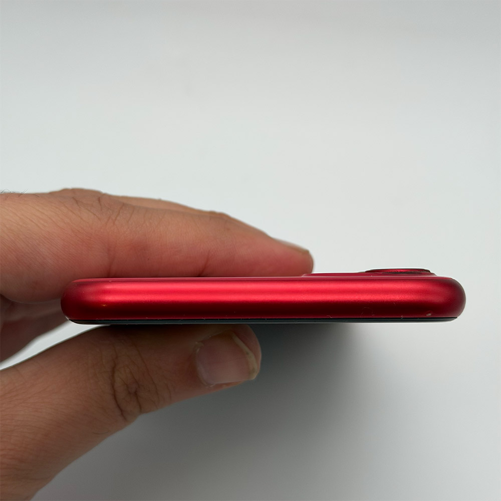 گوشی موبایل دست دوم اپل مدل iPhone 11 ظرفیت 256 گیگابایت رنگ قرمز دو سیم کارت ZA/A