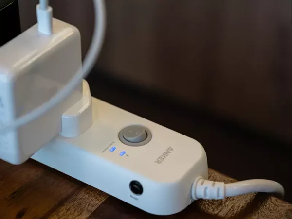 چند راهی 4 سوکت 2 یواس‌بی انکر Anker PowerExtend 6-IN-1 USB PowerStrip A9141K21