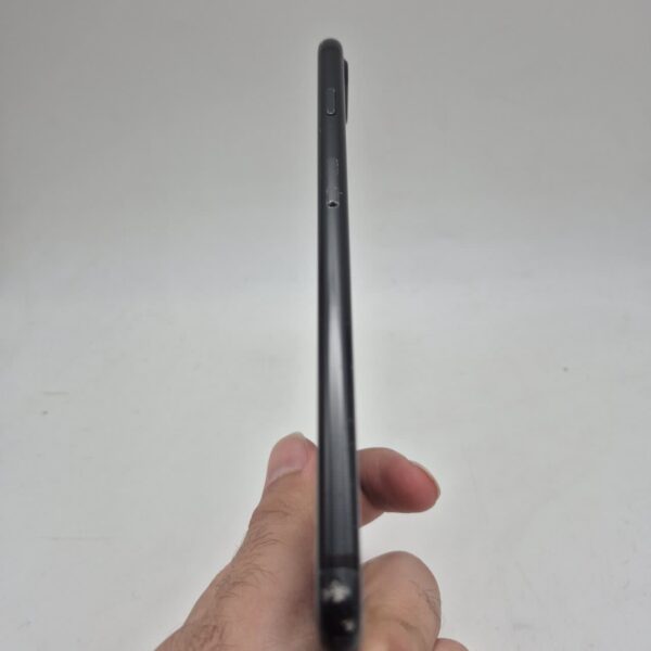 گوشی موبایل دست دوم اپل مدل iphone 7 plus black ظرفیت 32 گیگابایت
