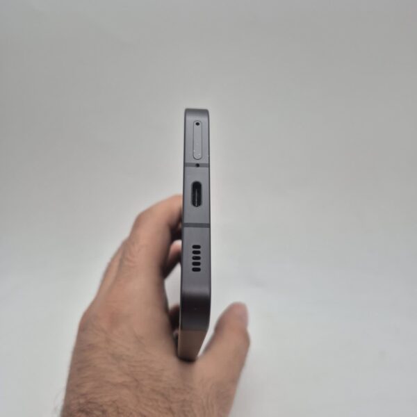 گوشی موبایل ناتینگ فون ۱ دست دوم حافظه ۲۵۶ گیگ رم ۱۲ گیگ | Nothing Phone 1 -256GB -Ram 12GB رنگ مشکی