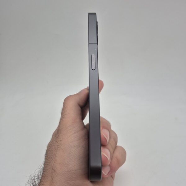 گوشی موبایل ناتینگ فون ۱ دست دوم حافظه ۲۵۶ گیگ رم ۱۲ گیگ | Nothing Phone 1 -256GB -Ram 12GB رنگ مشکی