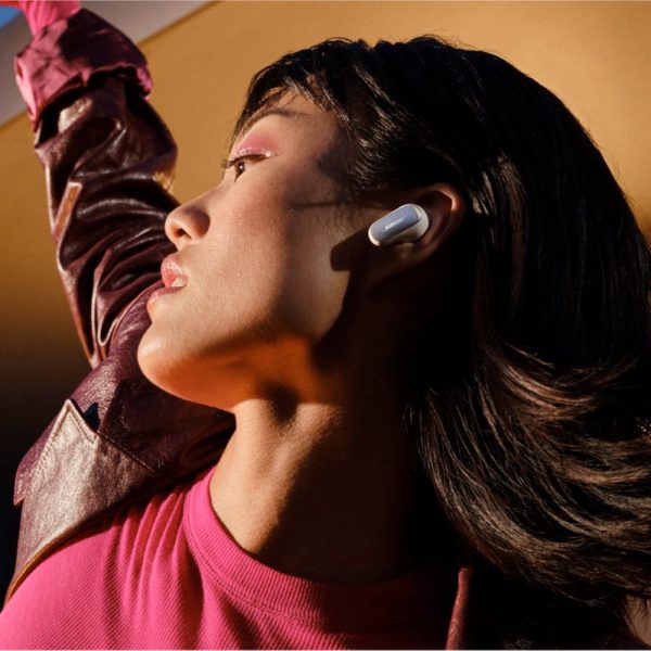 هدفون بی سیم بوز مدل Bose QuietComfort Ultra Earbuds سفید دودی