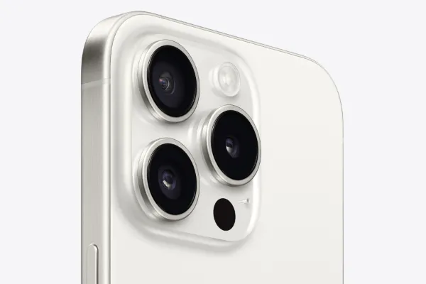 2023 9 apple iphone 15 pro max white camera