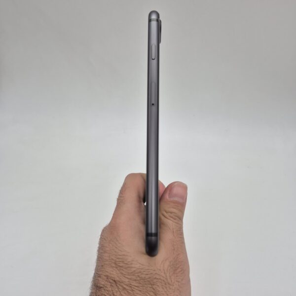 گوشی موبایل دست دوم اپل iphone 8 plus رنگ خاکستری ظرفیت 64GB پارت نامبر X/A