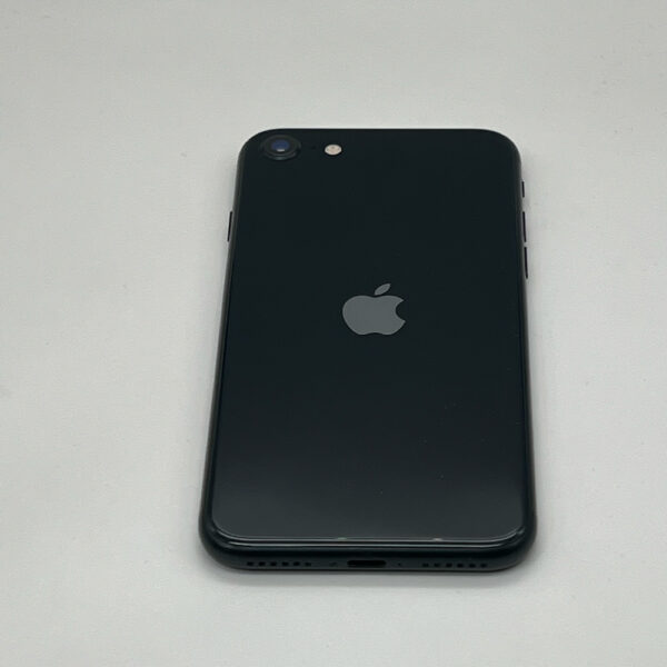 گوشی موبایل دست دوم اپل iphone SE 2022 حافظه 128 گیگ رنگ مشکی