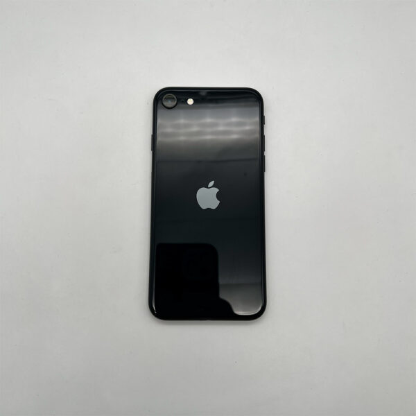 گوشی موبایل دست دوم اپل iphone SE 2022 حافظه 128 گیگ رنگ مشکی
