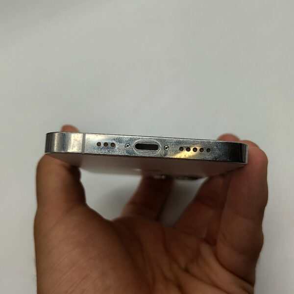 گوشی موبایل دست دوم اپل مدل iPhone 12 Pro ظرفیت ۲۵۶GB رنگ نقره ای ZA دوسیم