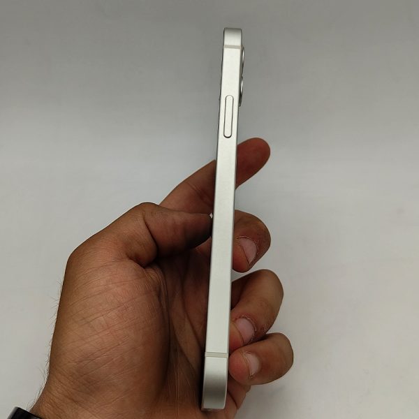 گوشی موبایل دست دوم اپل مدل iPhone 12 سفید ۱۲۸ گیگ ZAA