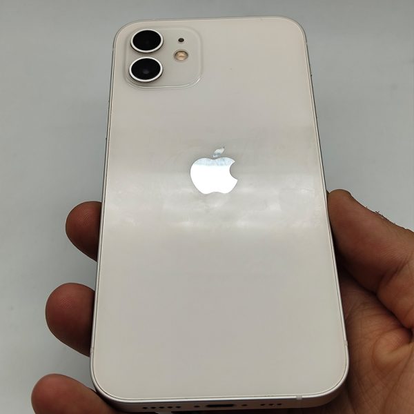 گوشی موبایل دست دوم اپل مدل iPhone 12 سفید ۱۲۸ گیگ ZAA
