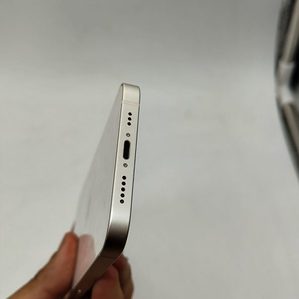 گوشی موبایل دست دوم اپل مدل iPhone 12 سفید ۱۲۸ گیگ ZAA