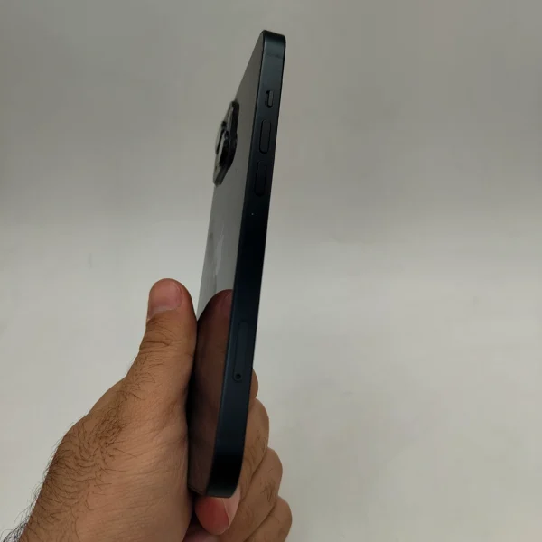 گوشی موبایل دست دوم اپل iPhone 13 ظرفیت 128 گیگ میدنایت دوسیم کارت CH