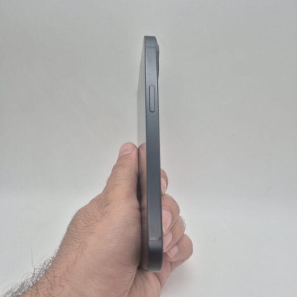گوشی موبایل دست دوم اپل iPhone 13 ظرفیت 128 گیگ میدنایت دوسیم کارت CH
