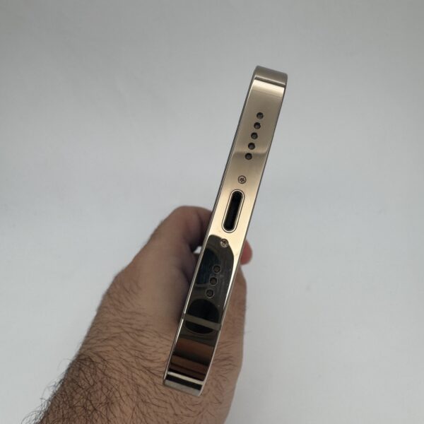گوشی موبایل دست دوم اپل مدل iPhone 13 Pro ظرفیت 256 گیگ رنگ طلایی دو سیم کارت ZAA