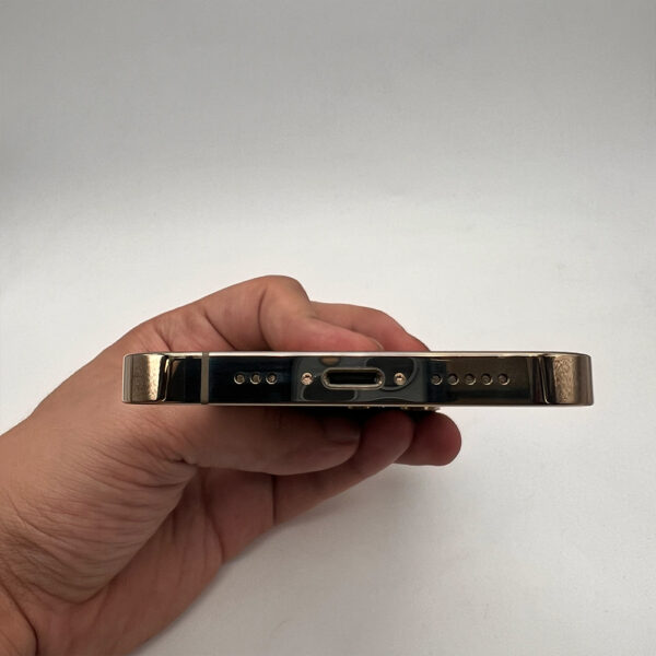 گوشی موبایل دست دوم اپل مدل iPhone 13 Pro ظرفیت 128 گیگ رنگ طلایی تک سیم کارت LL,A