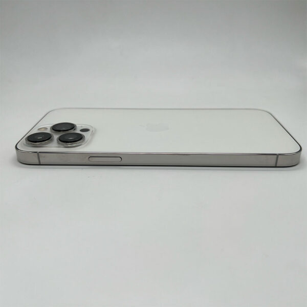 گوشی موبایل دست دوم اپل iPhone 13 ProMax رنگ نقره ای ظرفیت 128GB دوسیم‌کارت ZA/A
