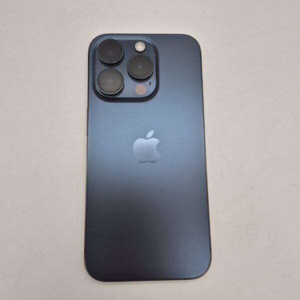 گوشی موبایل دست دوم اپل iPhone 15 Pro رنگ Blue Titanium حافظه 256 گیگ ZP