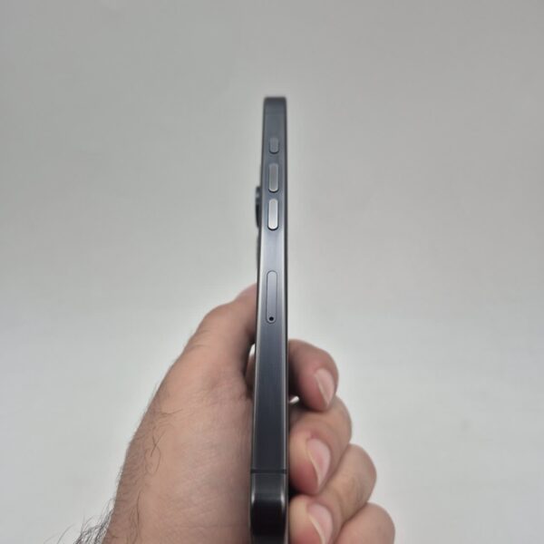 گوشی موبایل دست دوم اپل iPhone 15 Pro رنگ Blue Titanium حافظه 256 گیگ ZP