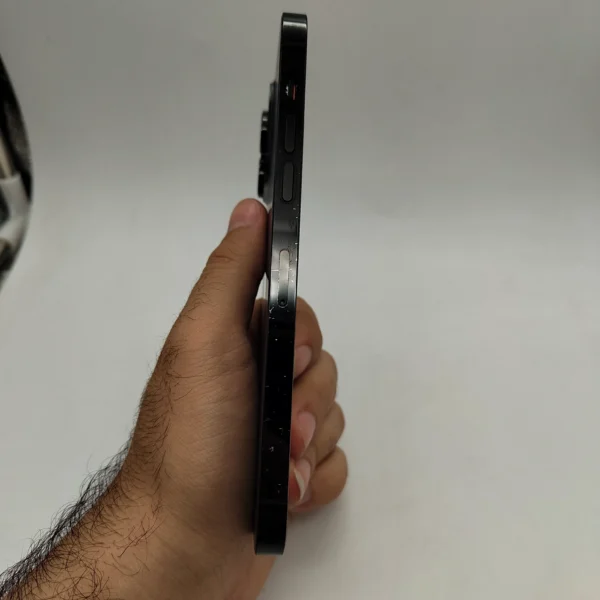 گوشی موبایل دست دوم اپل iPhone 14 ProMAX رنگ مشکی حافظه ۲۵۶ گیگ تک سیم AA بدون رجیستری