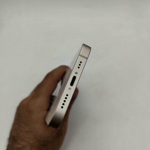 گوشی موبایل دست دوم اپل مدل iPhone 13 ظرفیت 128 گیگ | رنگ استارلایت دوسیم کارت CH/A