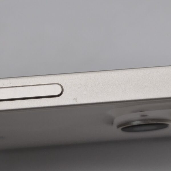 گوشی موبایل دست دوم اپل مدل iPhone 13 ظرفیت 256 گیگ | رنگ استارلایت دوسیم کارت ZA/A