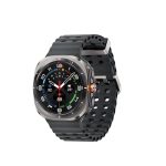 ساعت هوشمند سامسونگ مدل Galaxy Watch Ultra رنگ تیتانیوم نقره‌ای