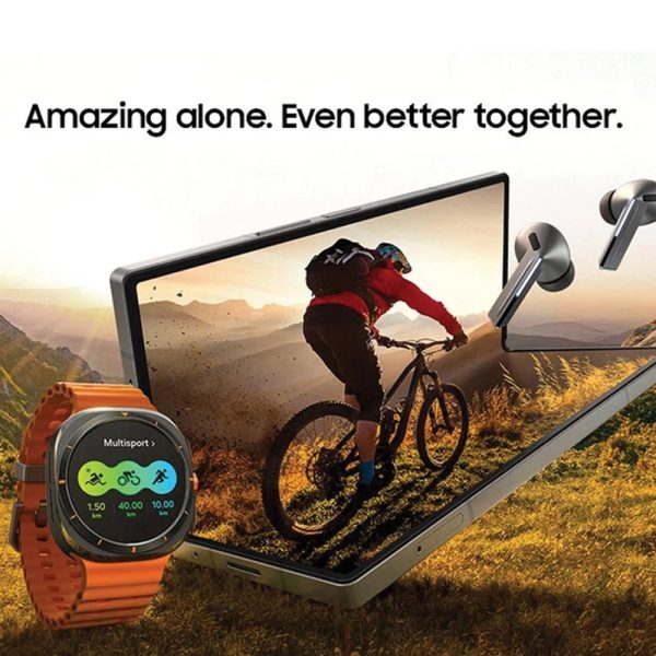 ساعت هوشمند سامسونگ مدل Galaxy Watch Ultra رنگ تیتانیوم نقره‌ای