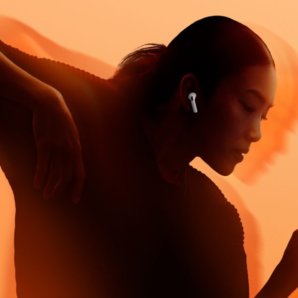 ایرپاد ۴ | AirPods 4 با کیس شارژ وایرلس و نویز کنسلینگ فعال با ۶ ماه گارانتی
