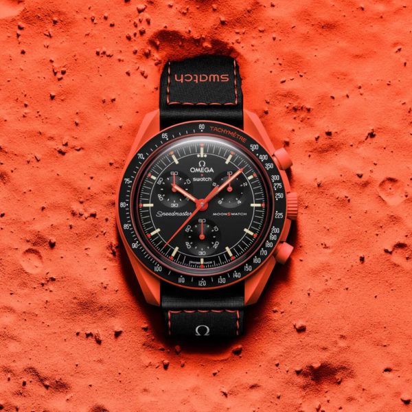 ساعت امگا سواچ مدل Omega X Swatch MISSION ON EARTH LAVA SO33O100
