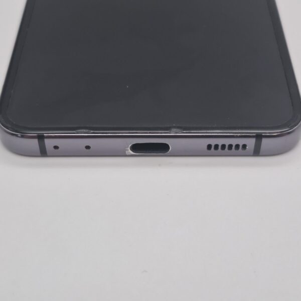 گوشی موبایل سامسونگ مدل Galaxy Z Flip 5 دست دوم - ظرفیت 256 گیگابایت رم 12 گیگابایت تک سیم‌کارت