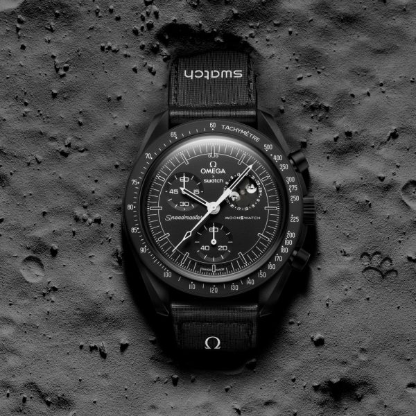 ساعت امگا سواچ مدل MISSION TO THE MOONPHASE Omega X Swatch SO33B700