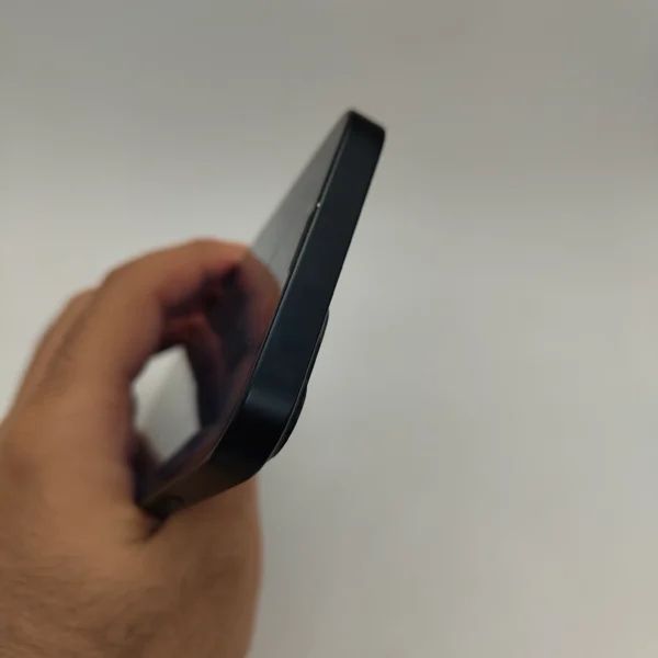 گوشی موبایل اپل دست دوم iPhone 13 ظرفیت 128 گیگ میدنایت دوسیم کارت CH/A
