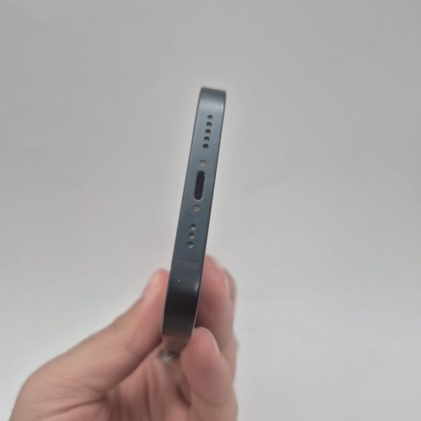 گوشی موبایل اپل دست دوم iPhone 13 ظرفیت 128 گیگ میدنایت تک سیم کارت ZD/A
