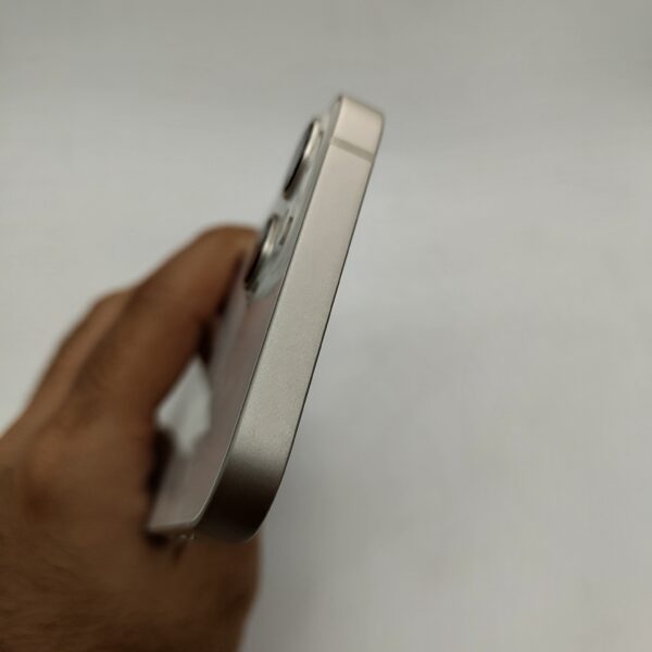 گوشی موبایل دست دوم اپل مدل iphone 13 ظرفیت 128 گیگ | رنگ استارلایت دوسیم کارت CH/A
