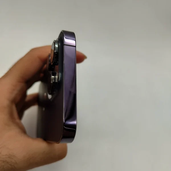 گوشی موبایل دست دوم iPhone 14 Pro رنگ بنفش حافظه 256GB دوسیم ZAA بدون رجیستری