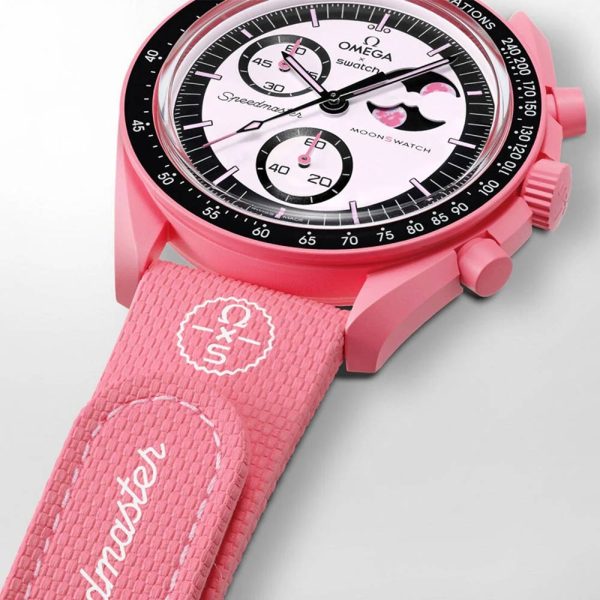 ساعت امگا سواچ مدل MISSION TO THE PINK MOONPHASE SO33P700