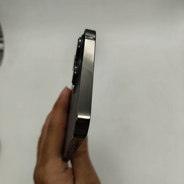 گوشی موبایل دست دوم اپل iPhone 13 ProMax رنگ گرافیت ظرفیت 256 گیگ دو سیم ZA/A
