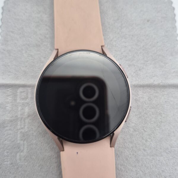 ساعت هوشمند دست دوم سامسونگ مدل Galaxy Watch 5 40mm رنگ صورتی /طلایی