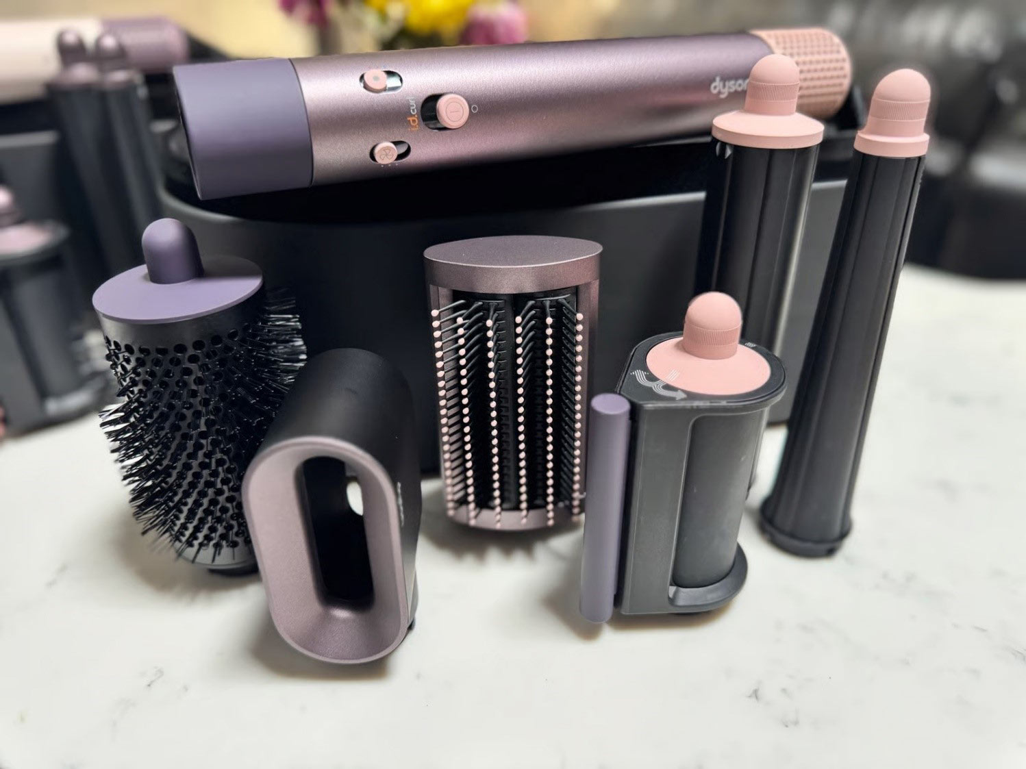 معرفی سشوار و حالت دهنده مو دایسون Dyson Airwrap HS09 Co-anda2x