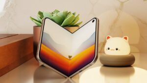 آیفون تاشو (iPhone Fold) در رویداد 18 شهریور