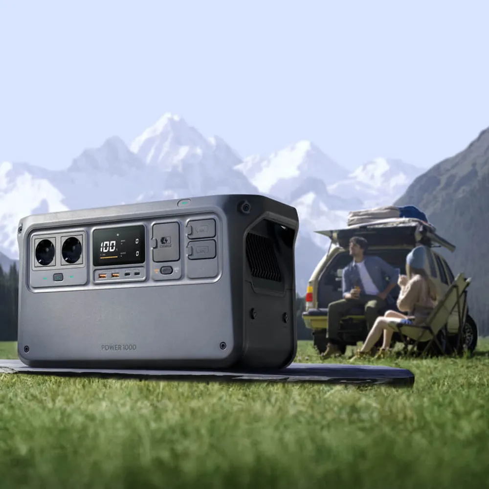 پاور استیشن دی جی آی مدل DJI Power 1000 CN ظرفیت ۱۰۲۴ واتساعت توان خروجی ۲۶۰۰ وات