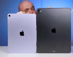1-مقایسه iPad Air M4 و iPad Air M3