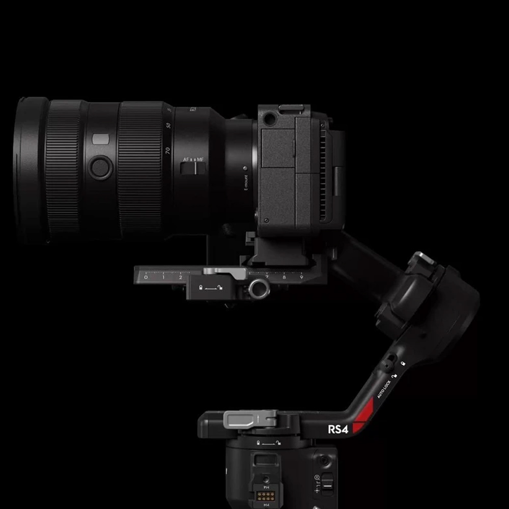 لرزشگیر سه محوره دوربین دی جی آی مدل Dji RS 4 Combo رنگ مشکی
