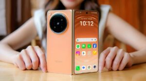 2-رقبای آیفون Duo